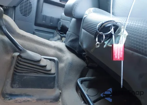 2015 Ford F550 z USA, uszkodzony, nr VIN 1SDOX5HT6FEC47831